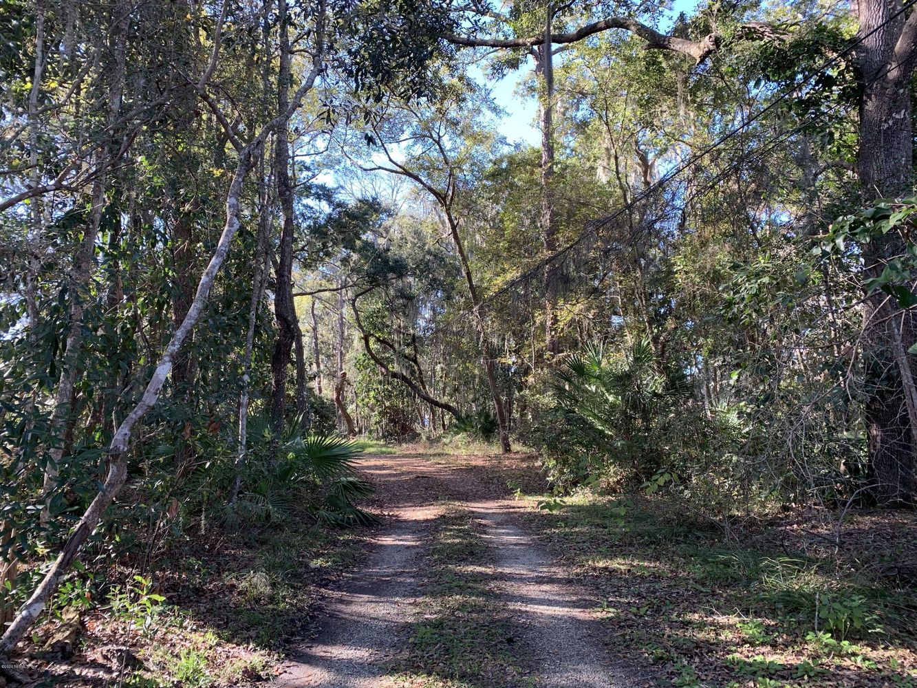 901 Creighton Rd, Orange Park, FL 32003